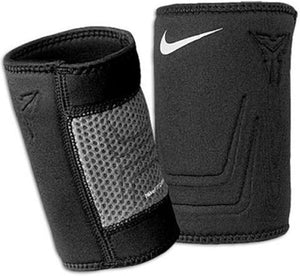 NIKE｜VENTED Skinny Neo Knee Sleeve（Pair）