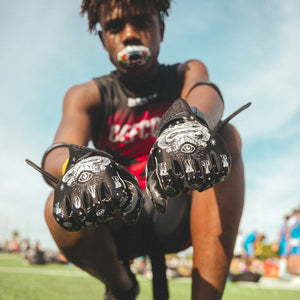 Battle | "Speed Freak" Battle Cloaked Adult Football Receiver Gloves